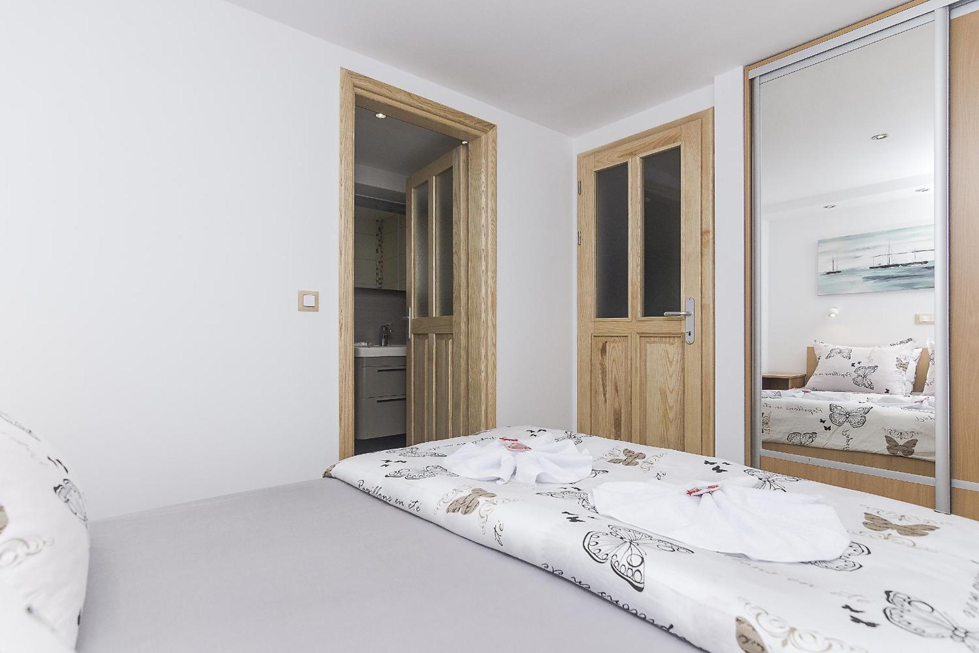 Apartments With A Parking Space Brela, Makarska - 11687 Habitación foto